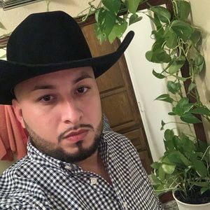 Meet your Posher, Eduardo